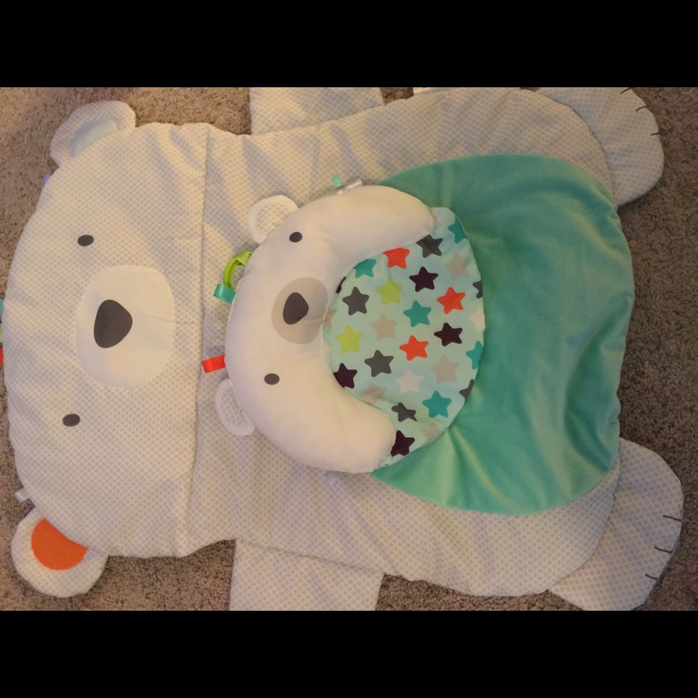 Baby Tummy Time Pillow and Mat